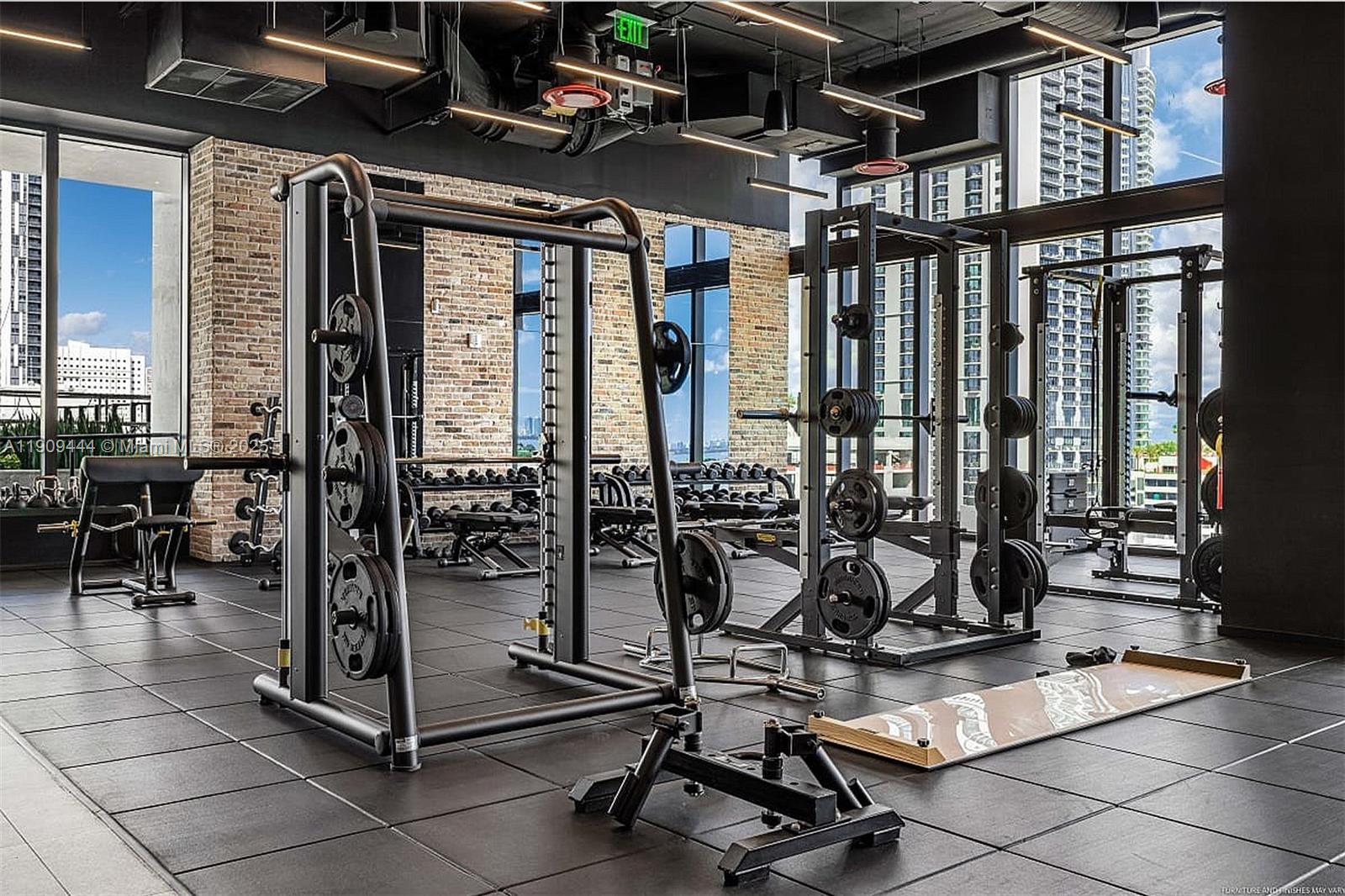 398 NE 5th St #4613 Miami, FL 33132