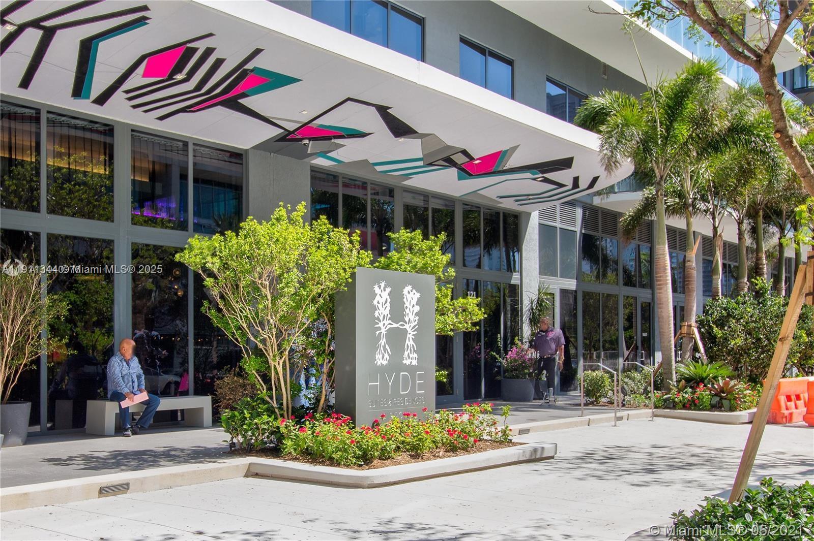 121 NE 34th St #1604 Miami, FL 33137