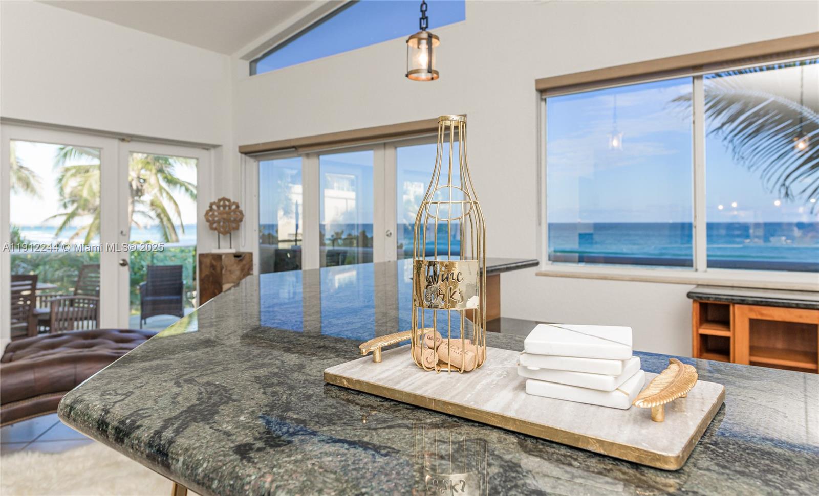 302 Balboa St Hollywood, FL 33019