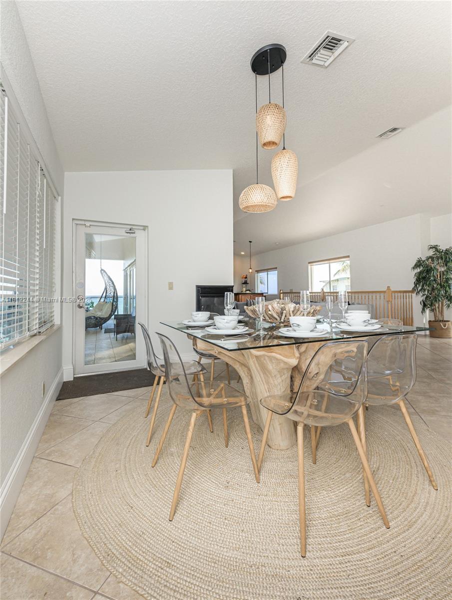 302 Balboa St Hollywood, FL 33019