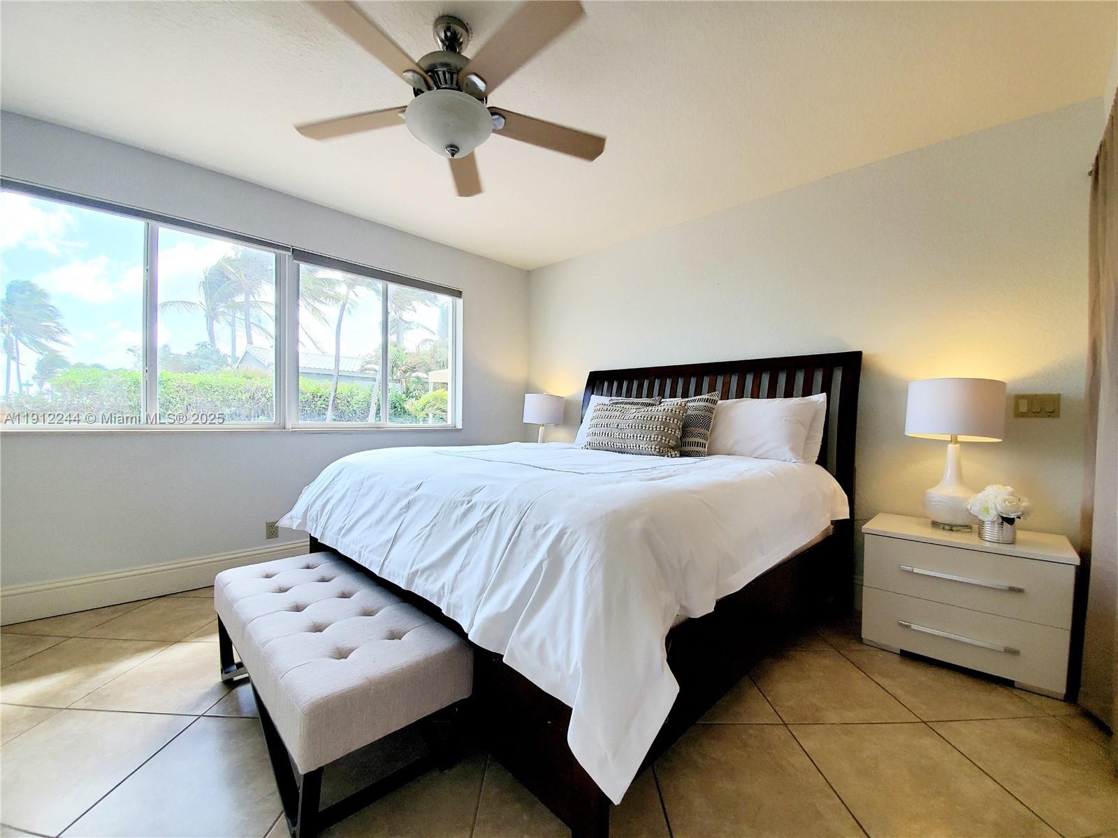 302 Balboa St Hollywood, FL 33019