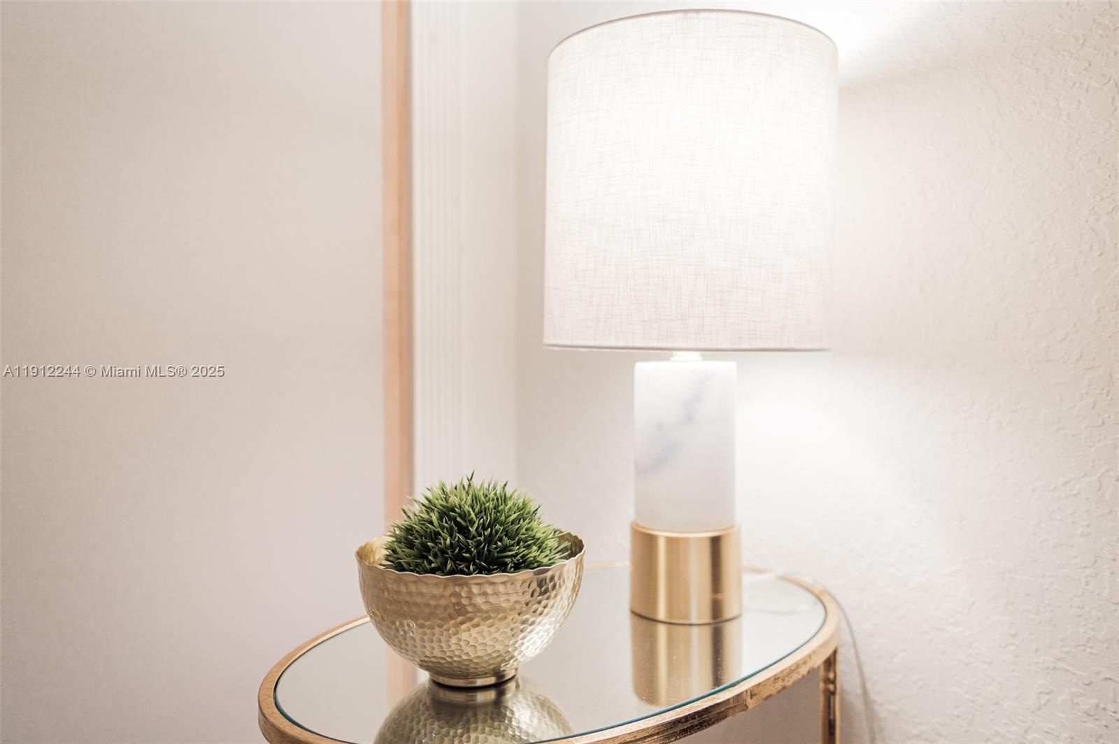 302 Balboa St Hollywood, FL 33019