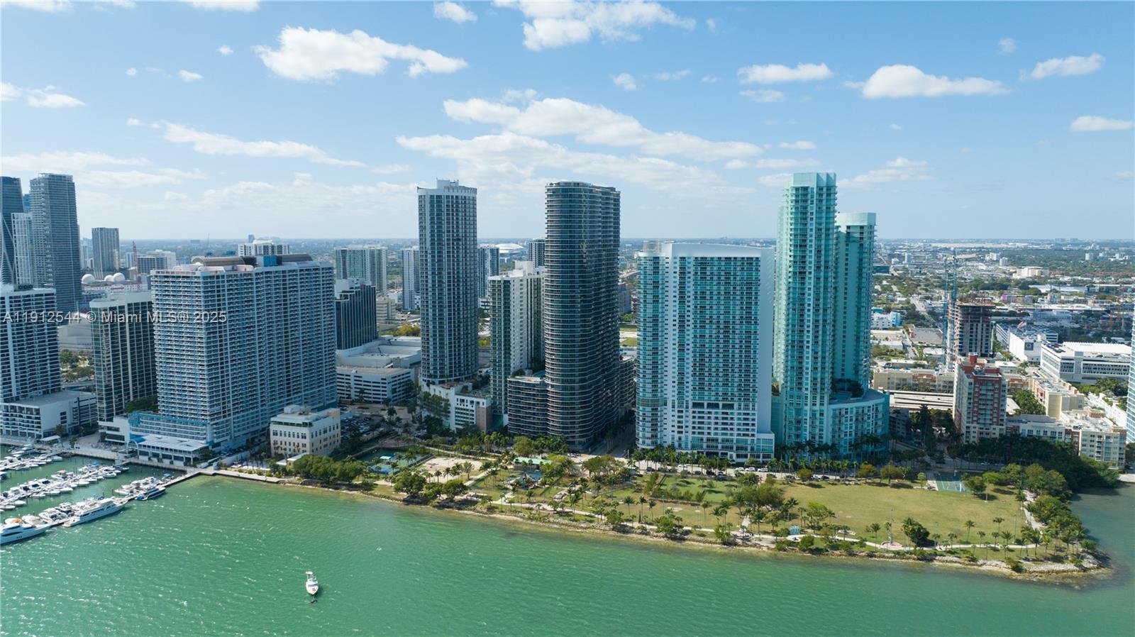 image Aria On The Bay Condo30