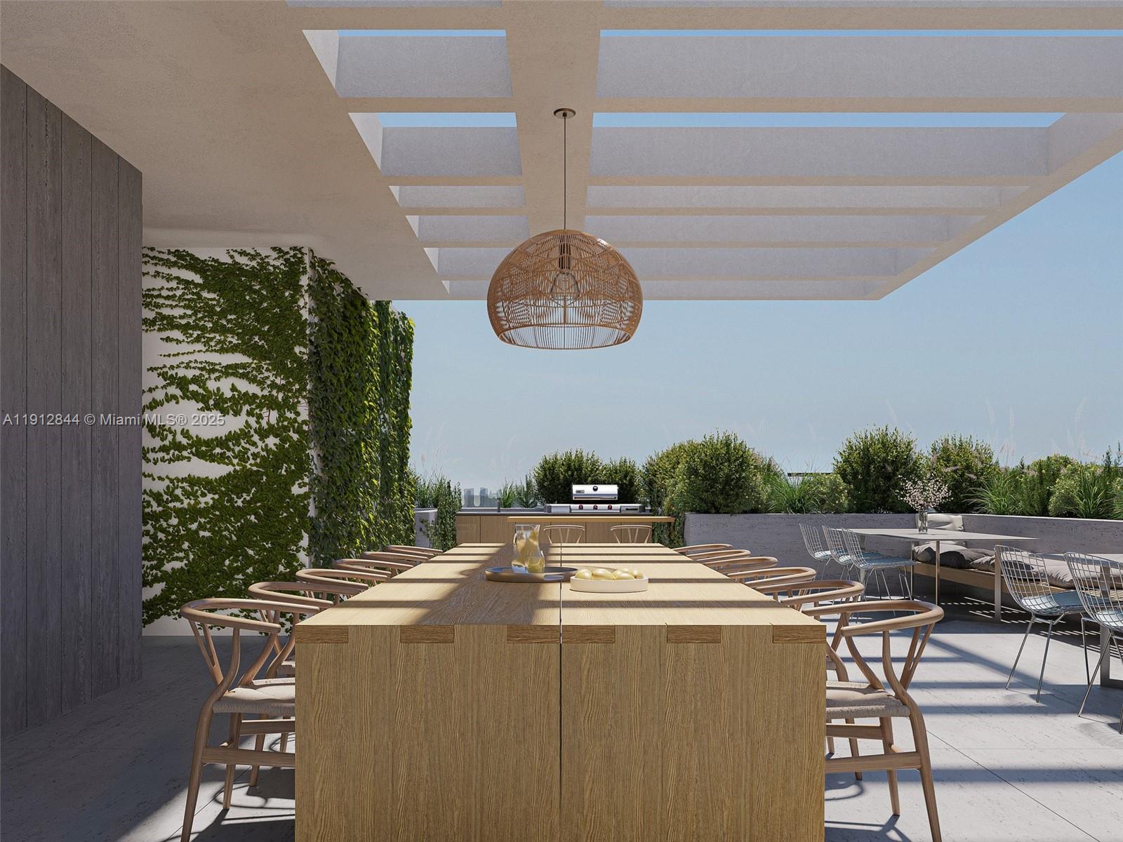 9900 W Bay Hbr Dr #601 Bay Harbor Islands, FL 33154