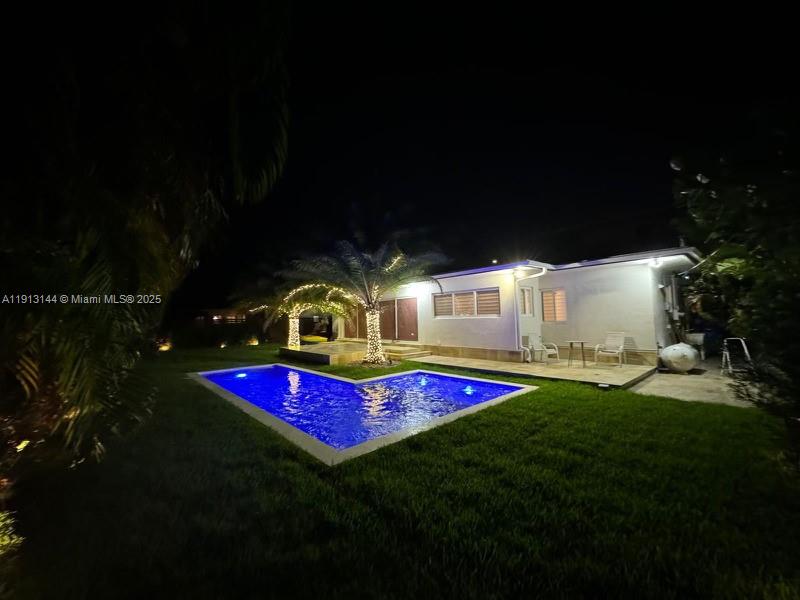 2421 NE 7th Pl Fort Lauderdale, FL 33304