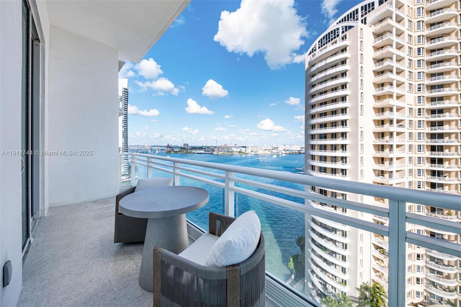 900 Brickell Key Blvd #1403 Miami, FL 33131