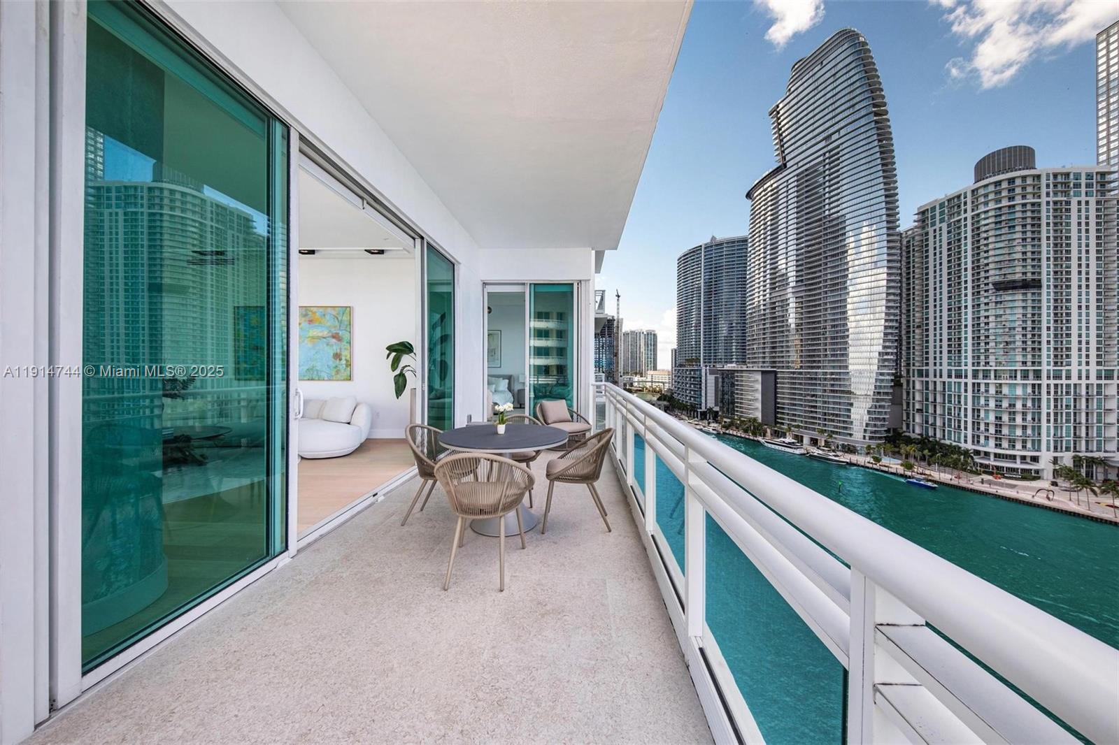 900 Brickell Key Blvd #1403 Miami, FL 33131