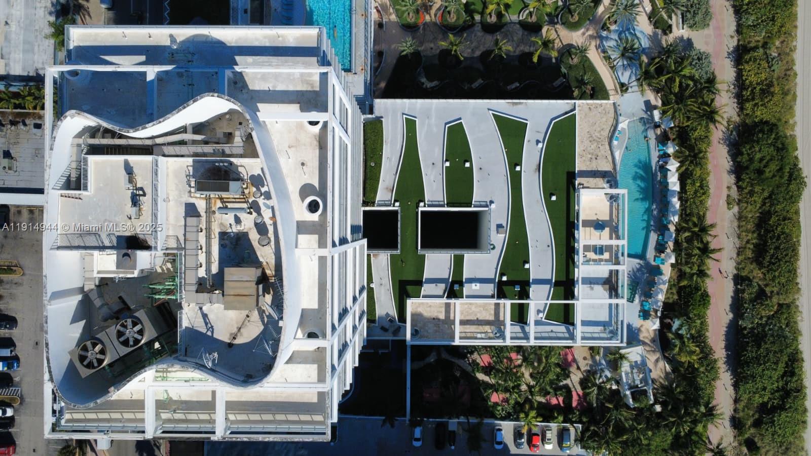 image Carillon Beach Cond38