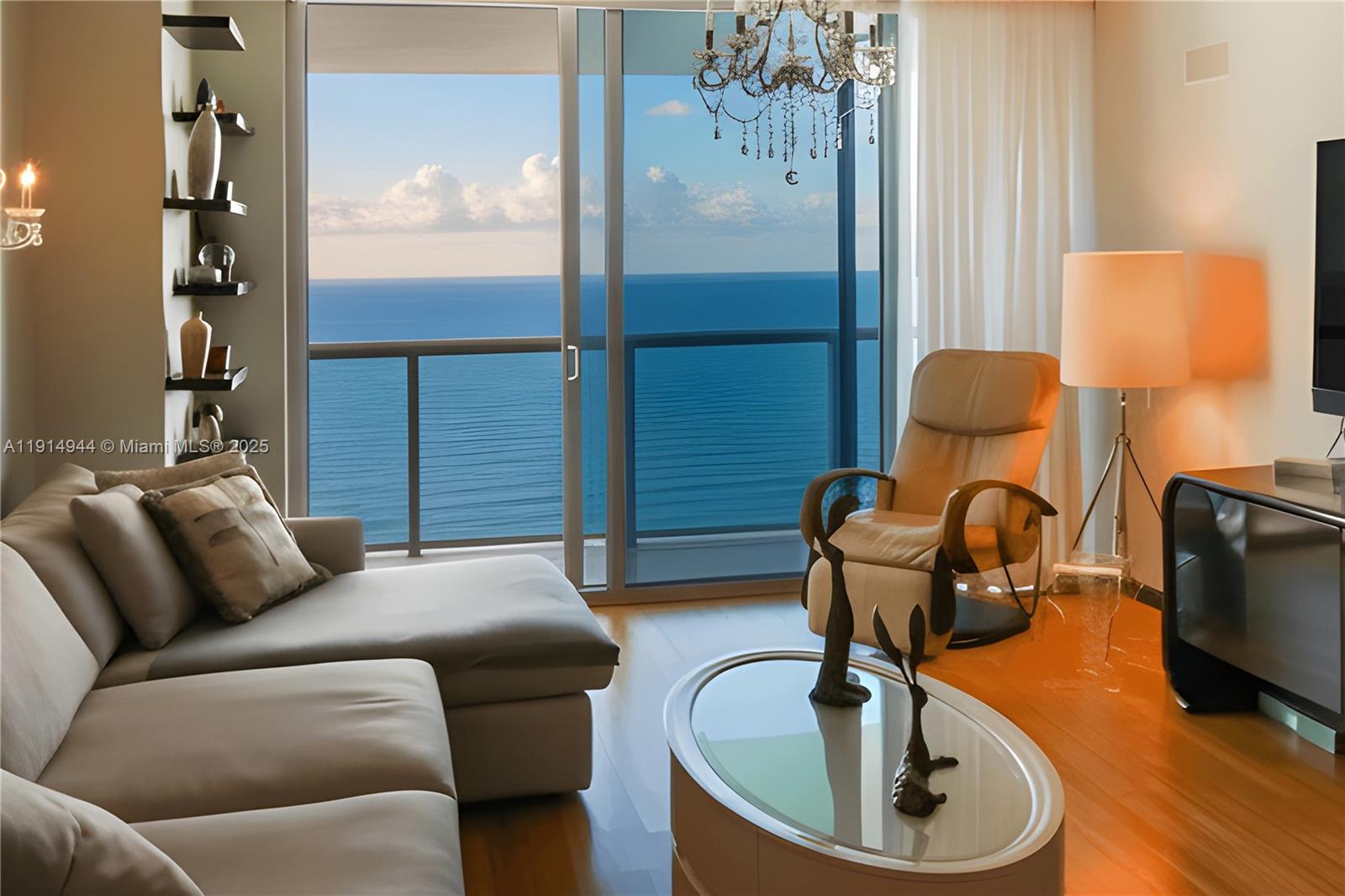 image Carillon Beach Cond3