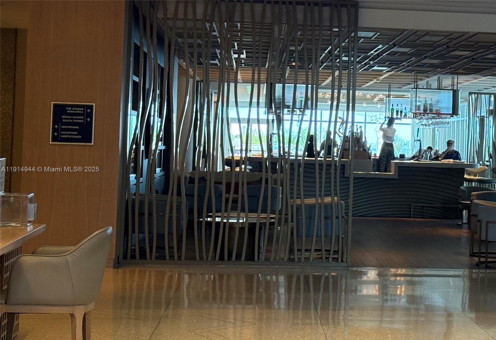 image Carillon Beach Cond40