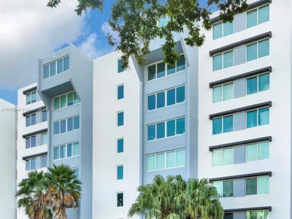 9125 SW 77th Ave #805