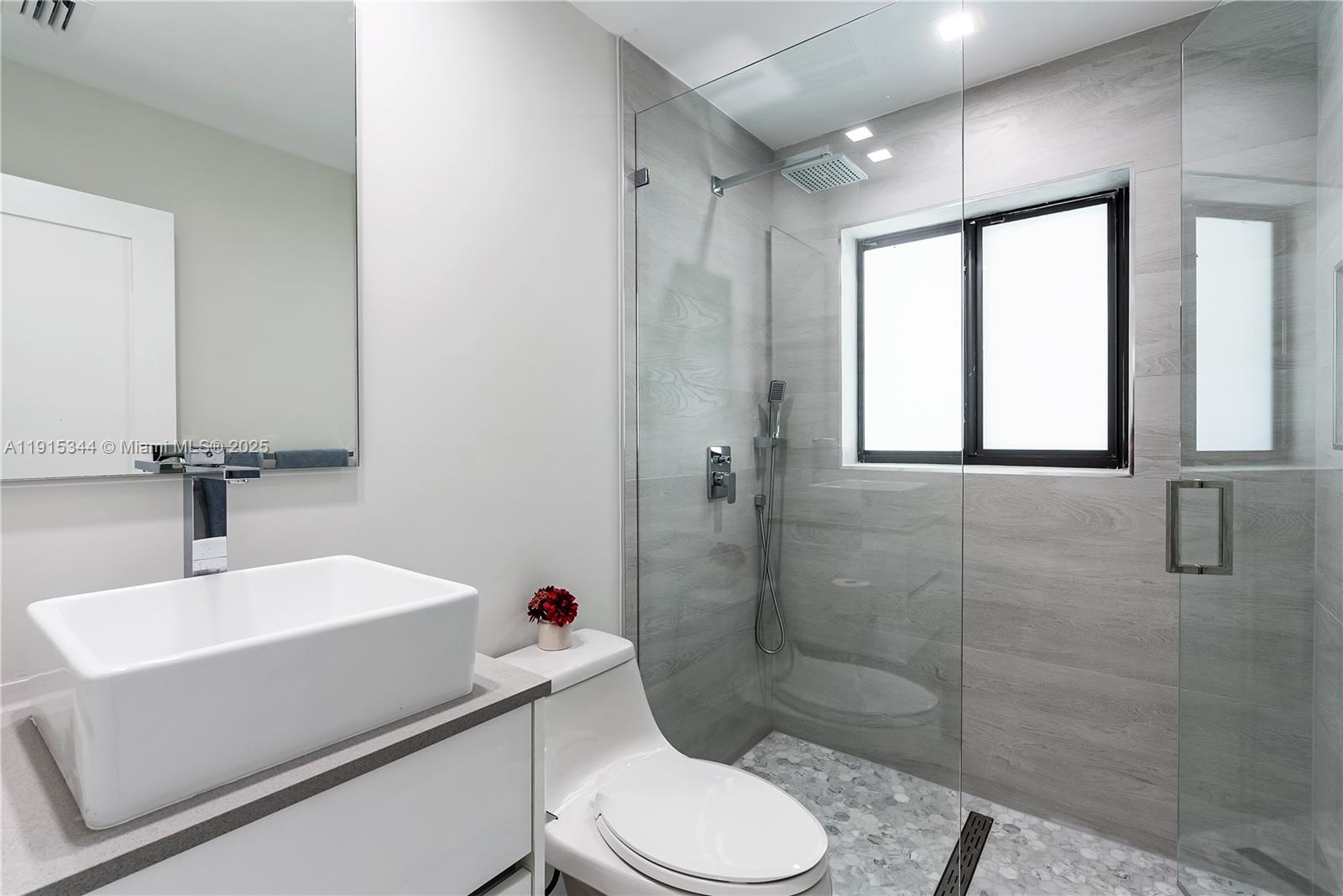 1600 Micanopy Ave Miami, FL 33133