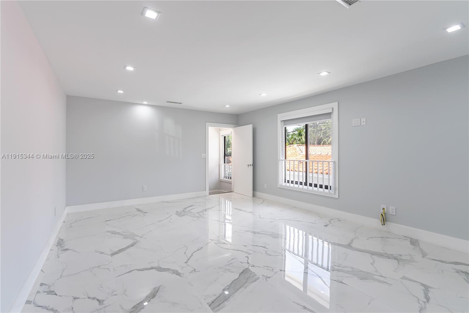 1600 Micanopy Ave Miami, FL 33133