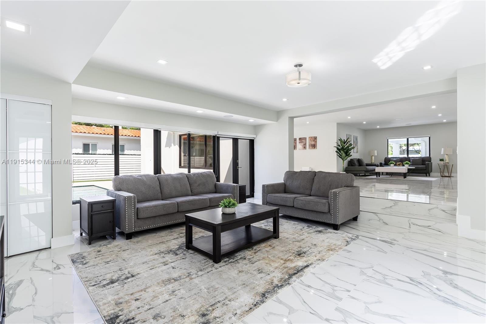 1600 Micanopy Ave Miami, FL 33133