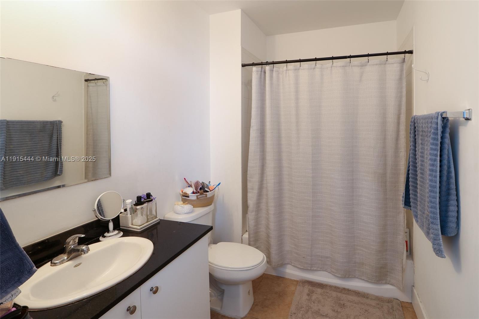 image Edgewater Lofts20