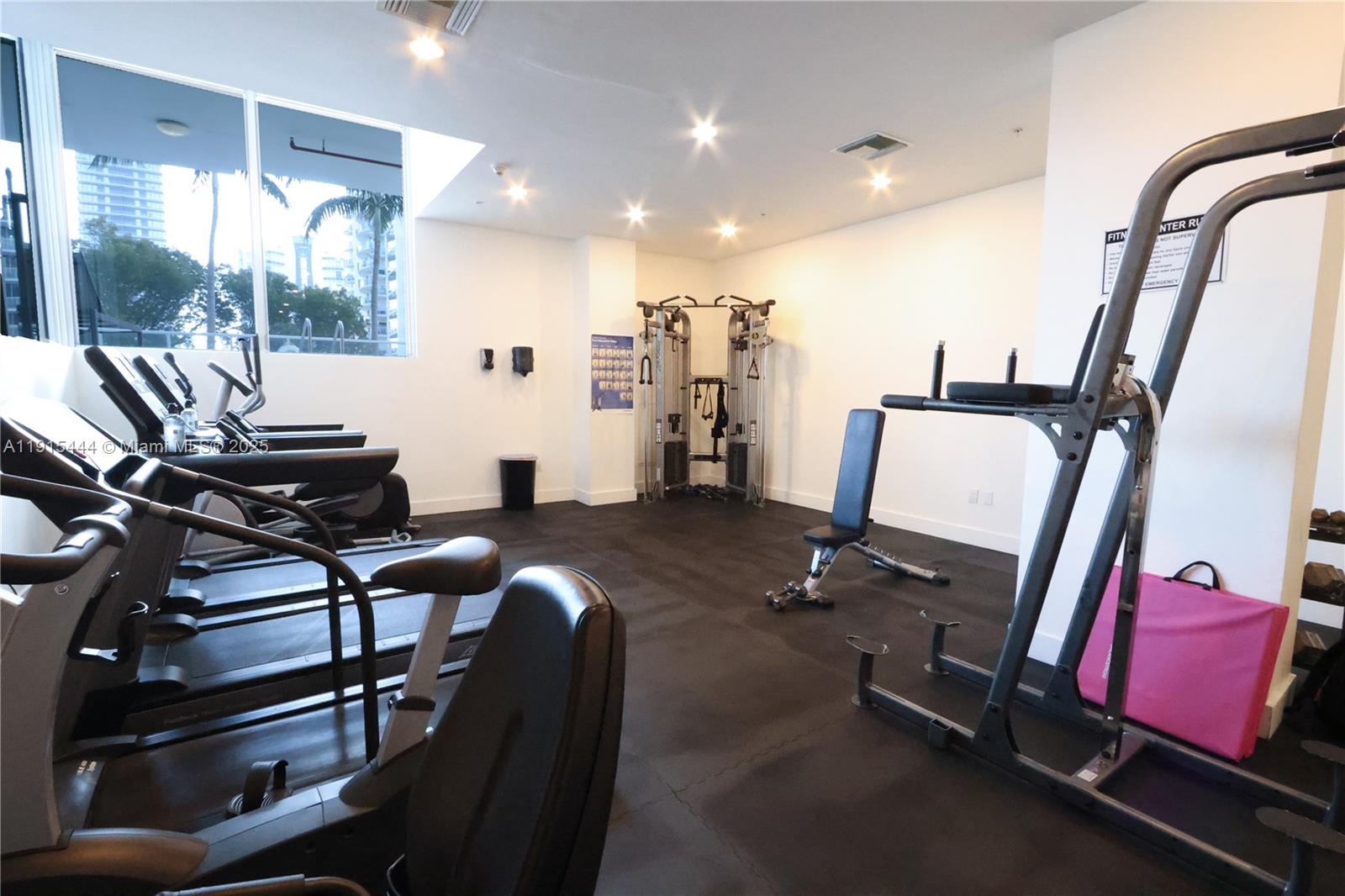 image Edgewater Lofts32