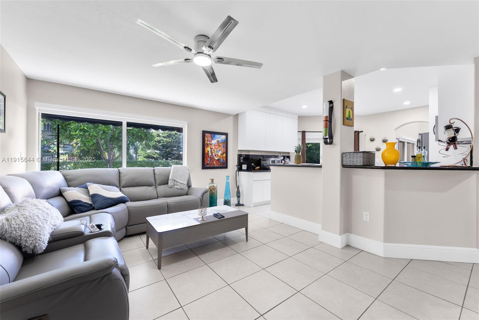 6014 SW 160th Ave Miami, FL 33193