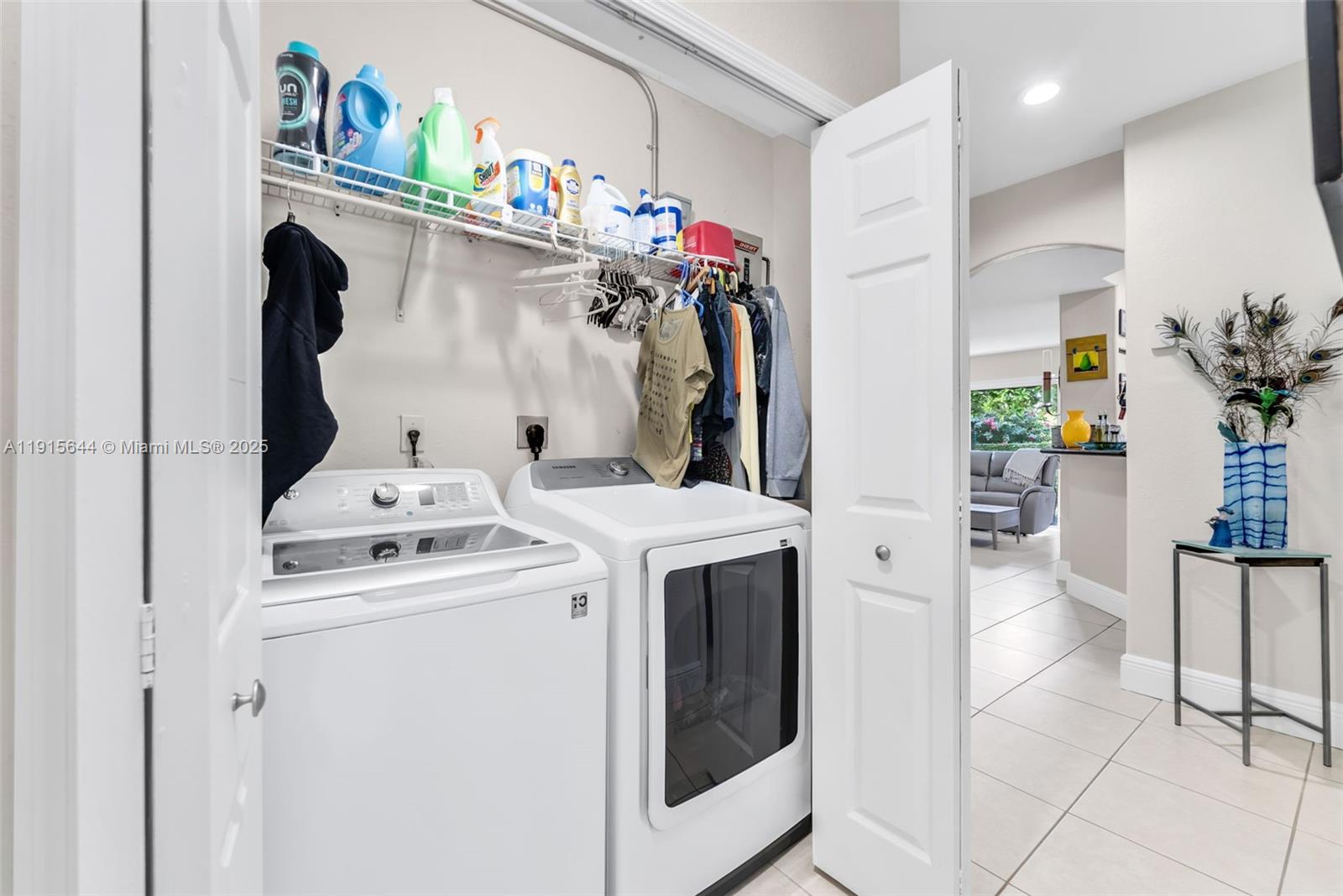 6014 SW 160th Ave Miami, FL 33193