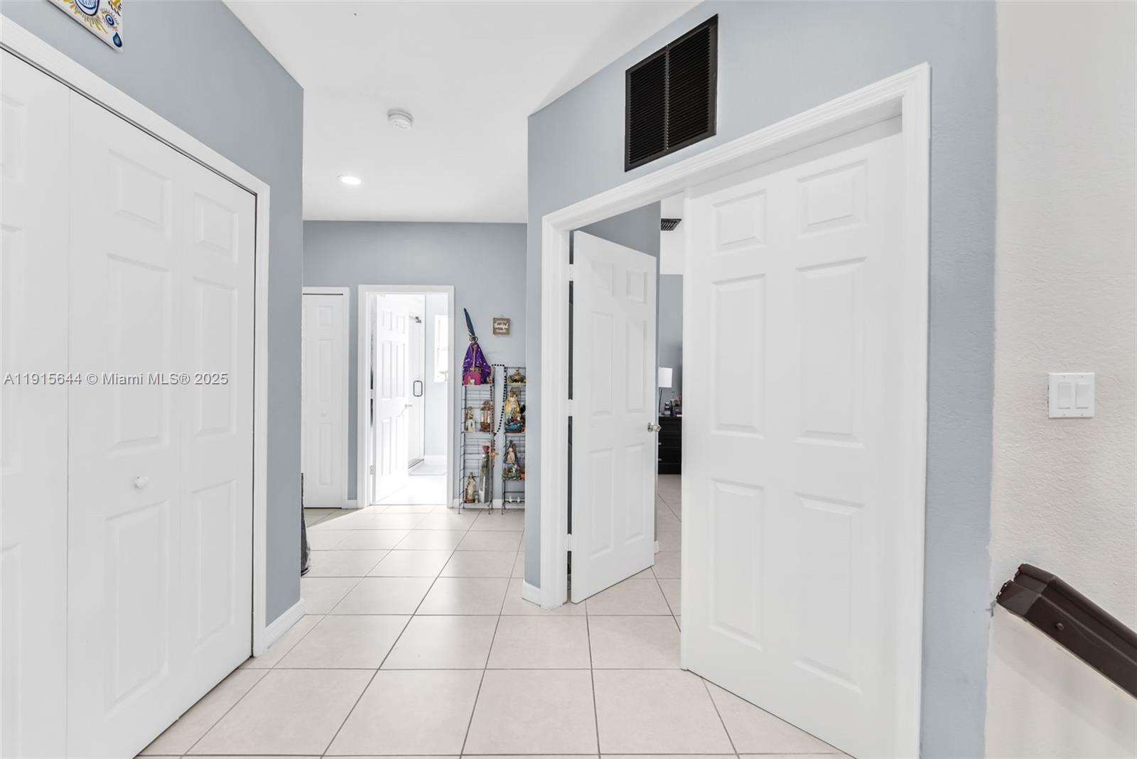 6014 SW 160th Ave Miami, FL 33193