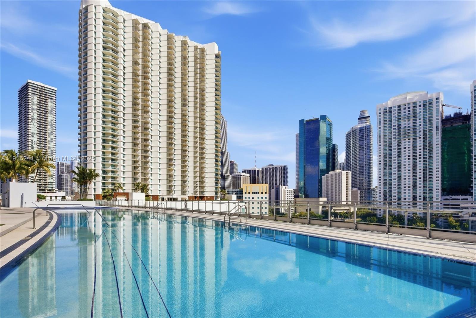 image Mint Condomimium33