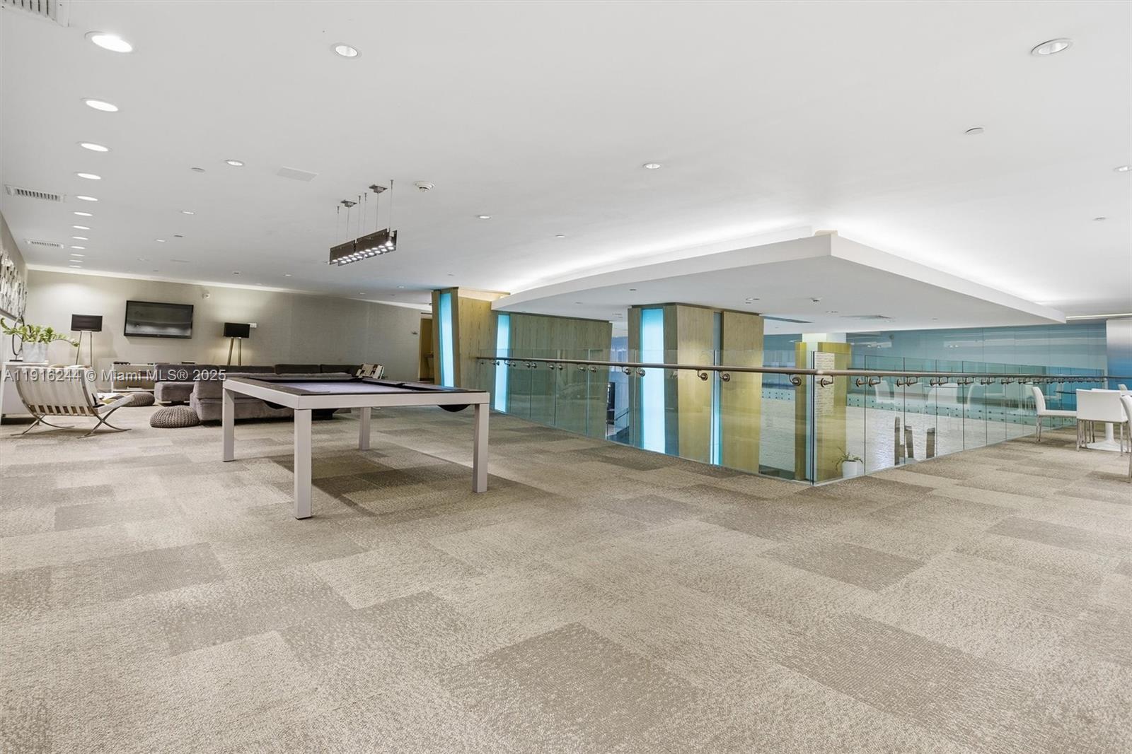 image Mint Condomimium41