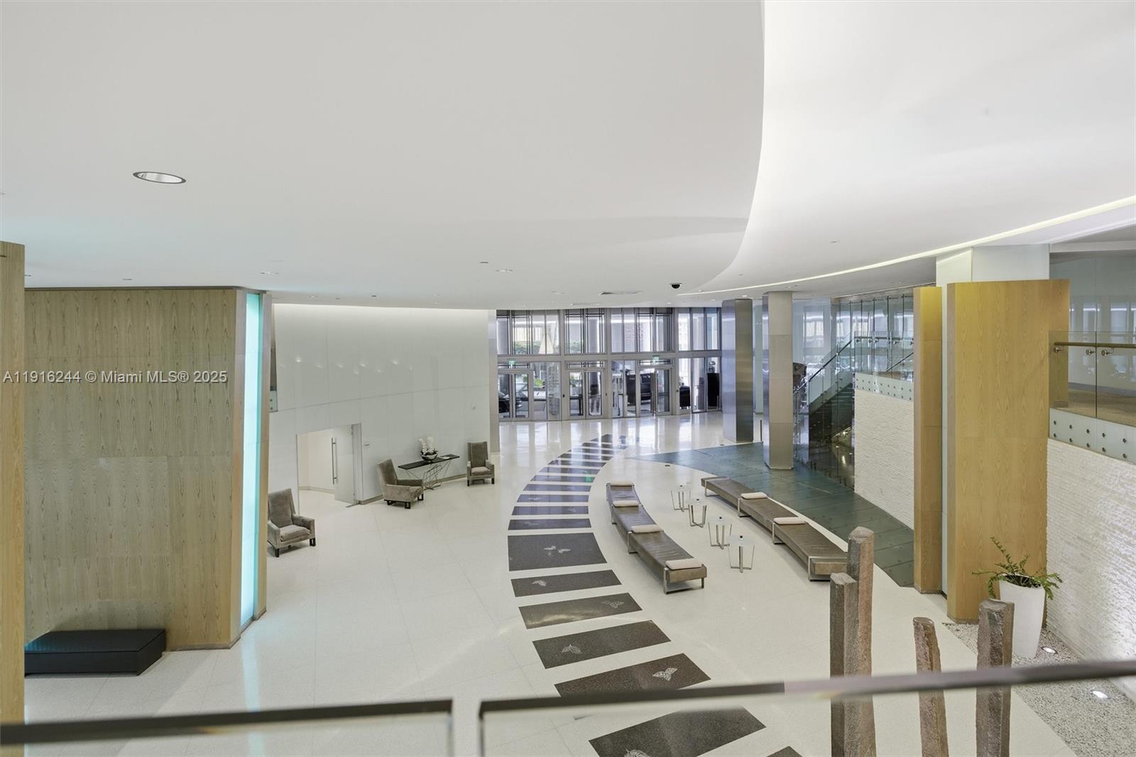 image Mint Condomimium44