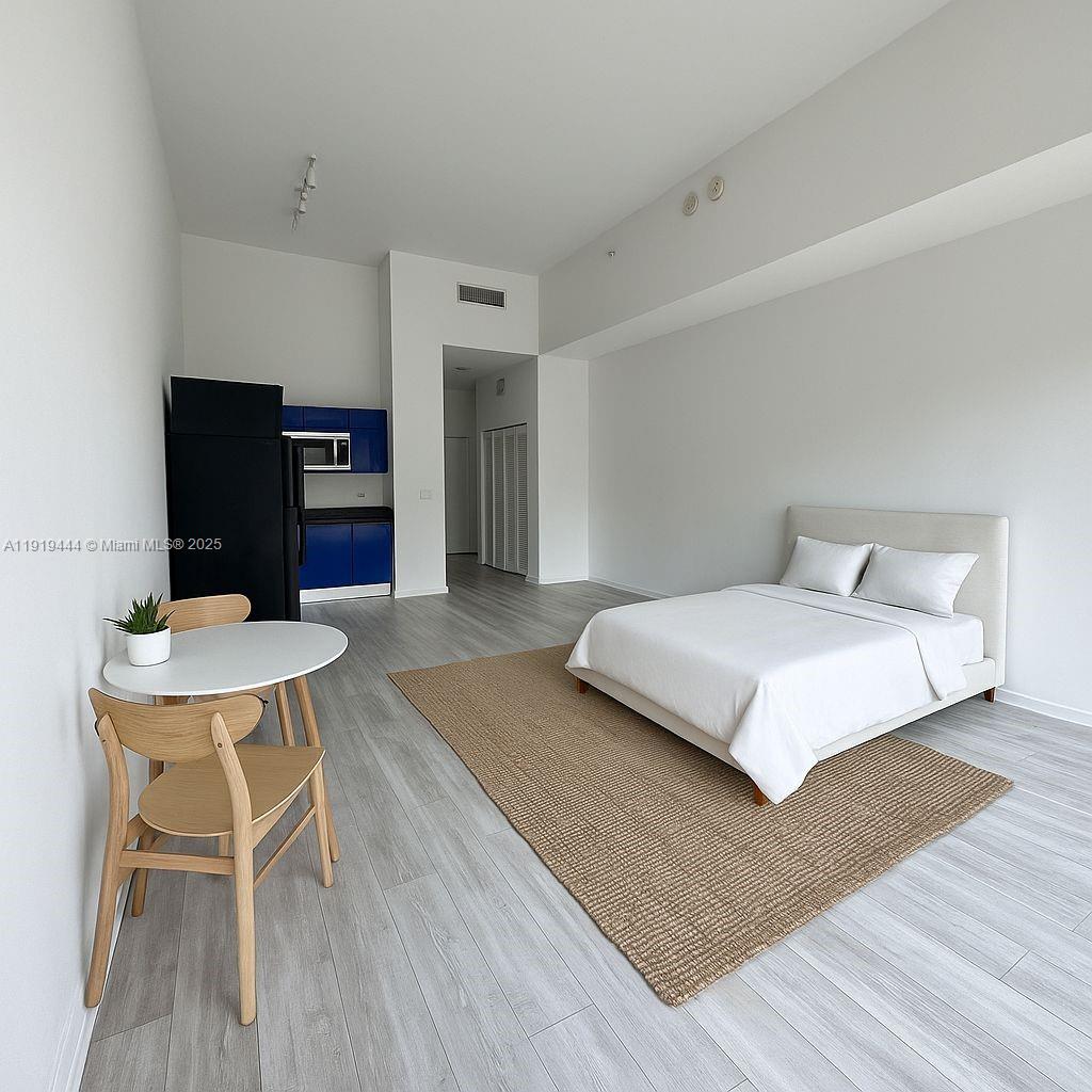 image Vizcayne South Condo1