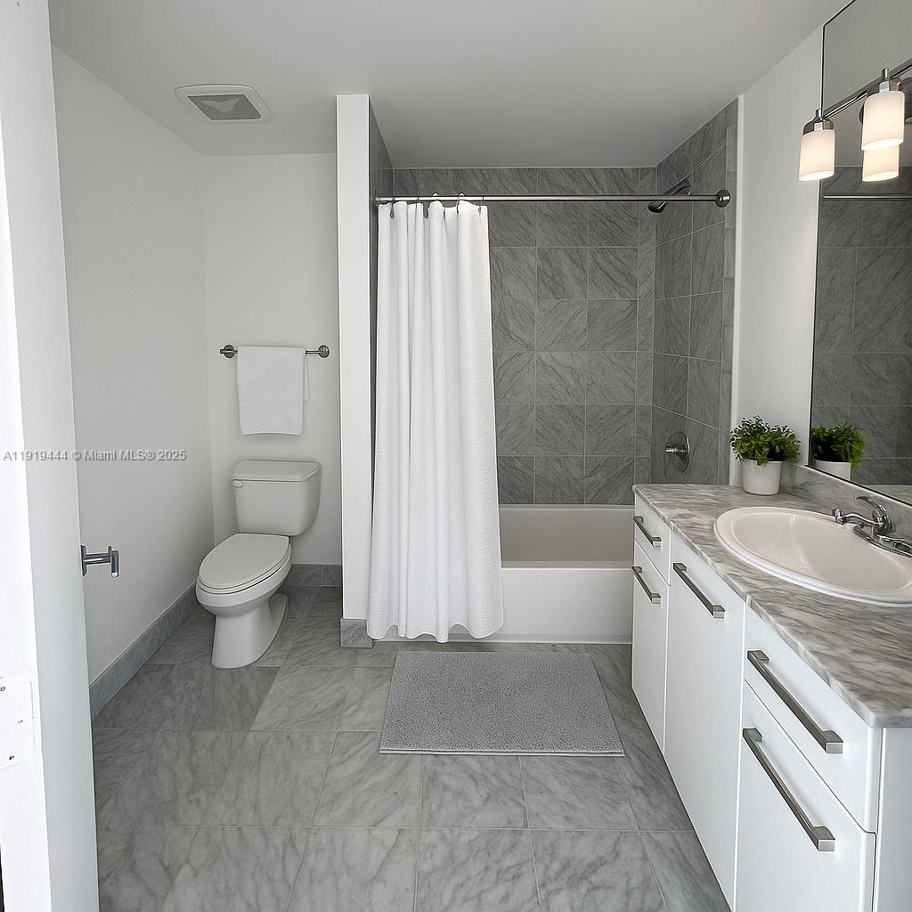 image Vizcayne South Condo2