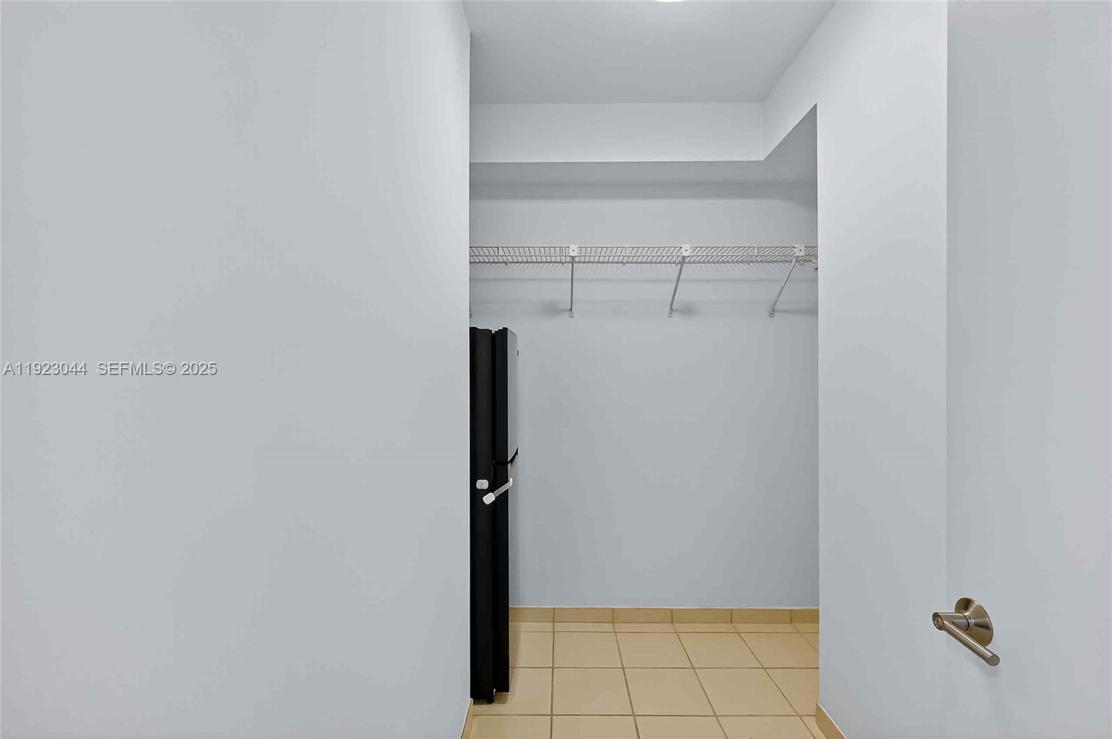 520 Brickell Key Dr #A604 Miami, FL 33131