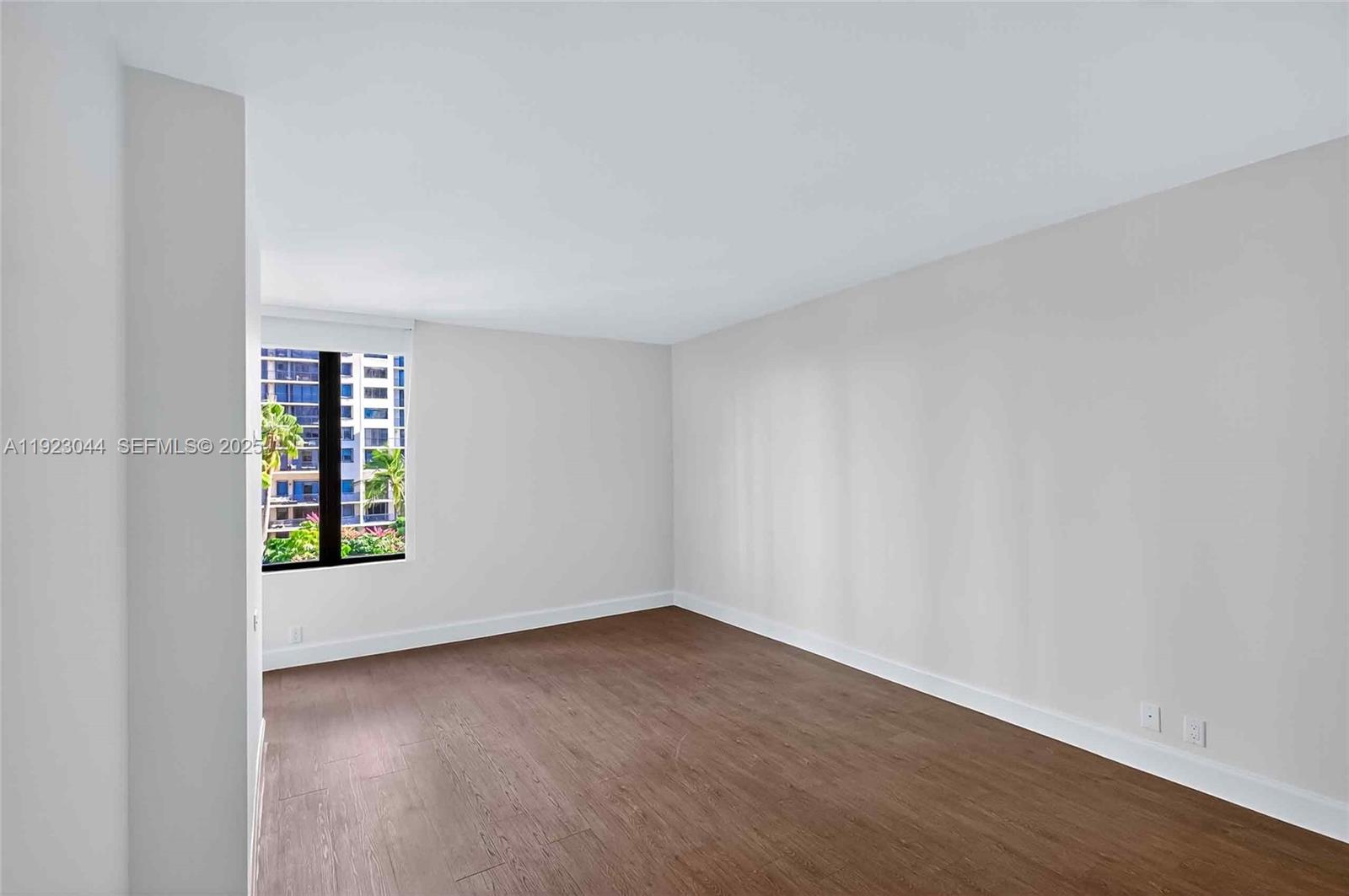 520 Brickell Key Dr #A604 Miami, FL 33131