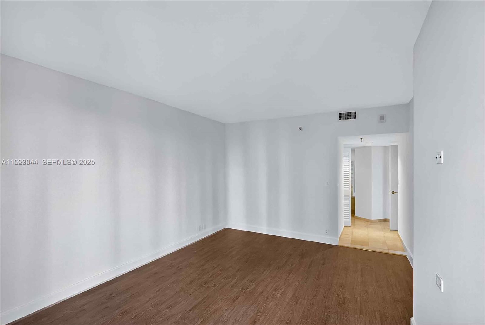 520 Brickell Key Dr #A604 Miami, FL 33131