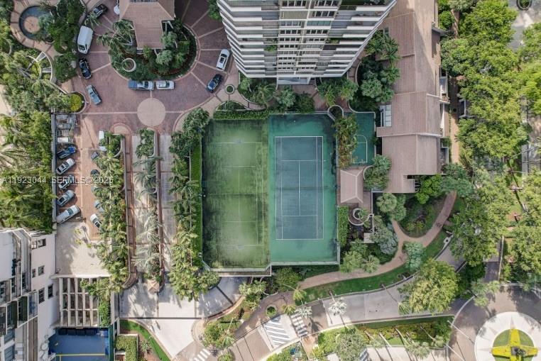 520 Brickell Key Dr #A604 Miami, FL 33131