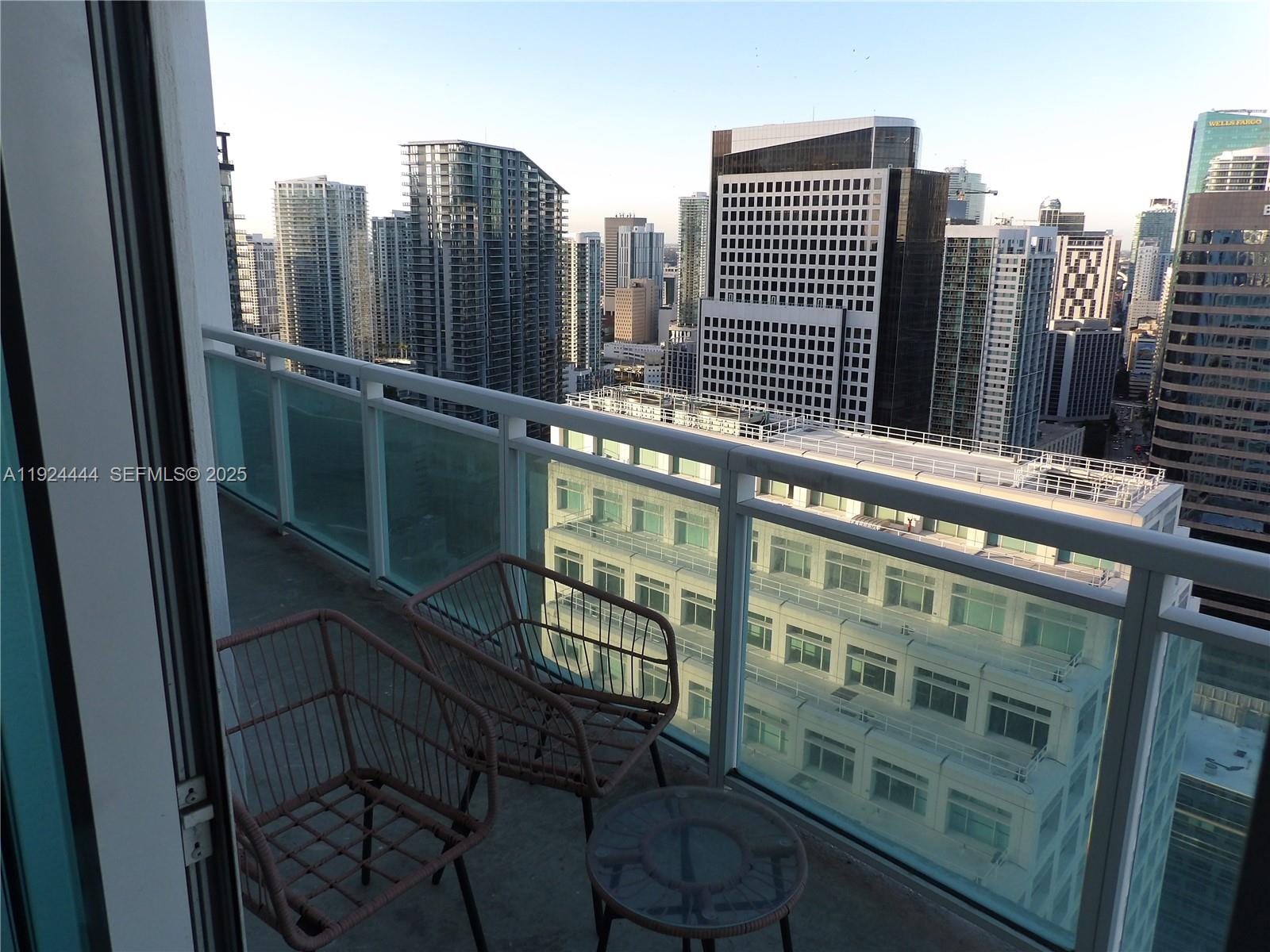 image The Plaza on Brickell East12