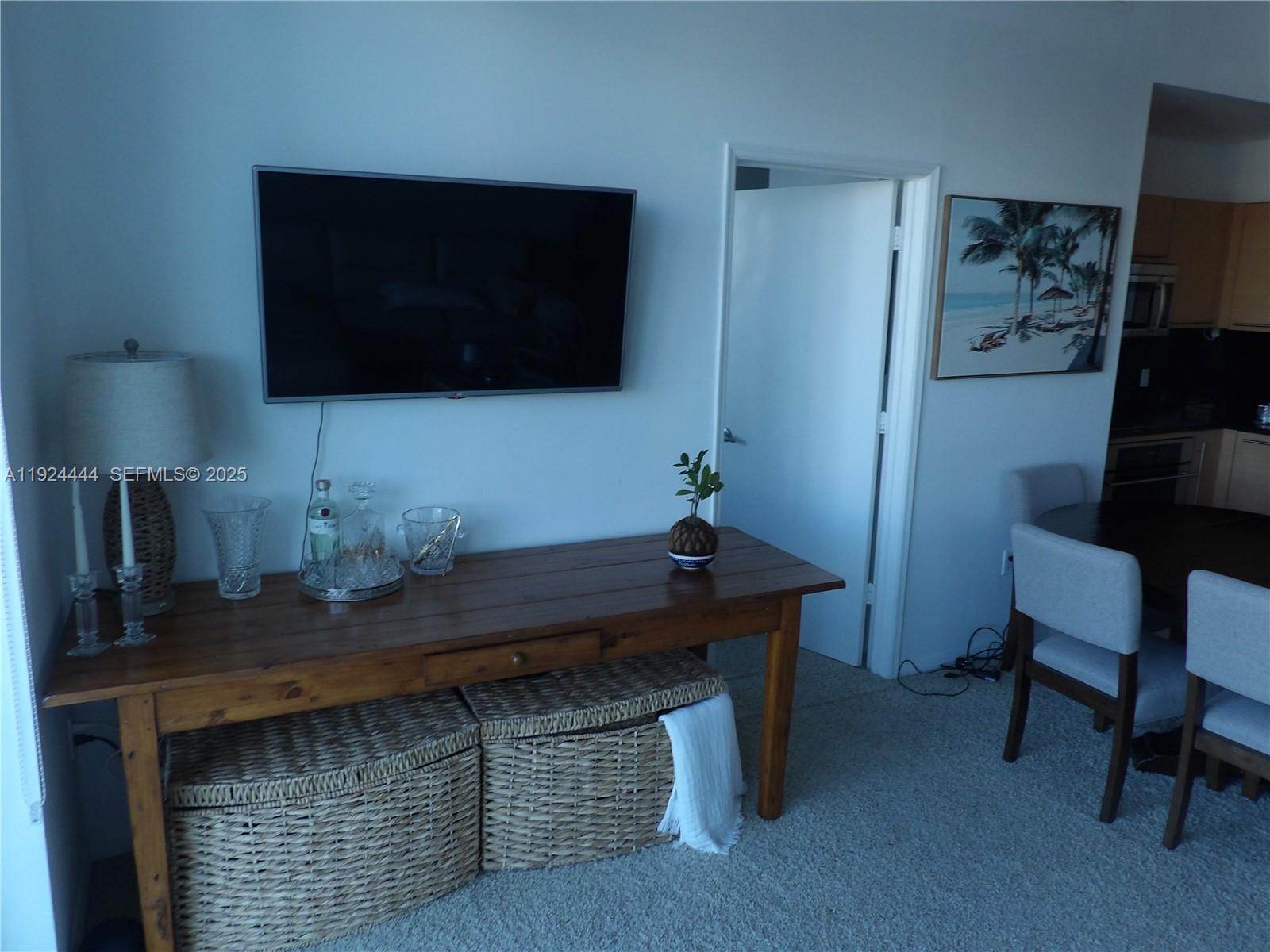 image The Plaza on Brickell East3