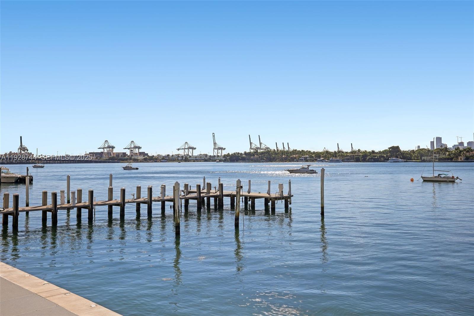 1000 West Ave #1501 Miami Beach, FL 33139