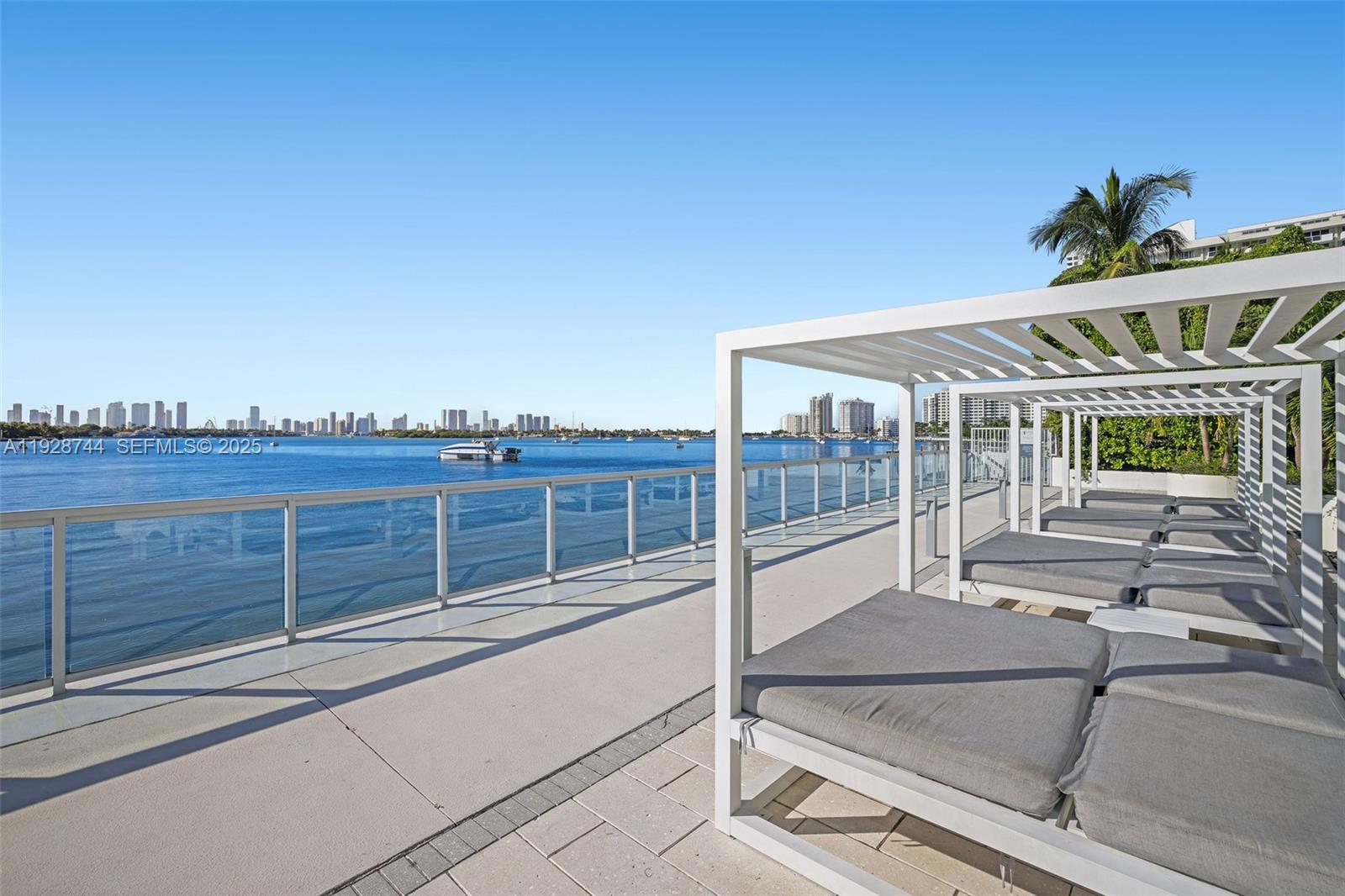 1000 West Ave #1501 Miami Beach, FL 33139