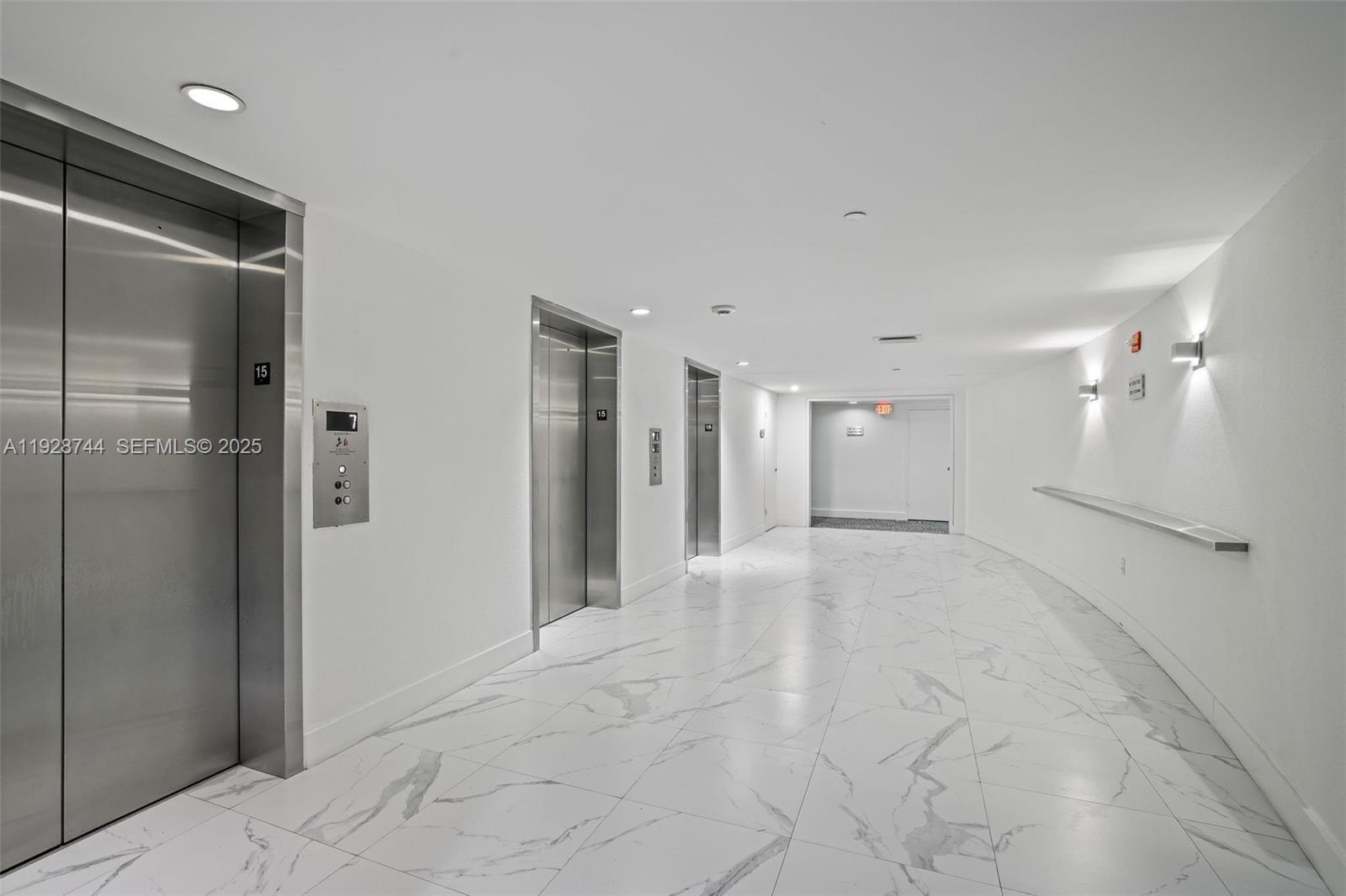 1000 West Ave #1501 Miami Beach, FL 33139