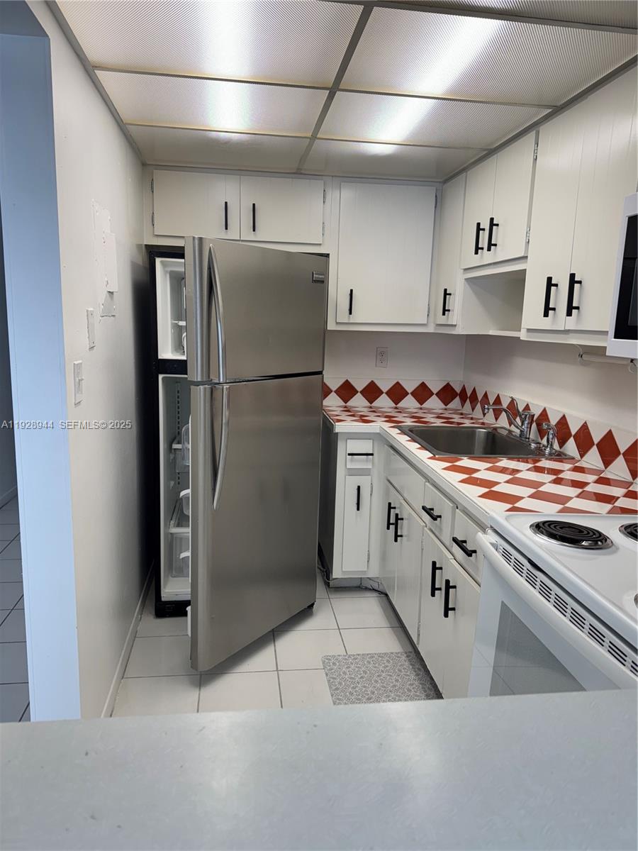 1470 NE 125th Ter #205 North Miami, FL 33161