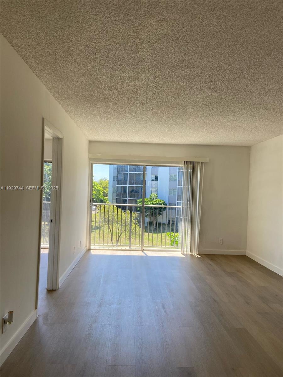 8740 N Sherman Cir #305