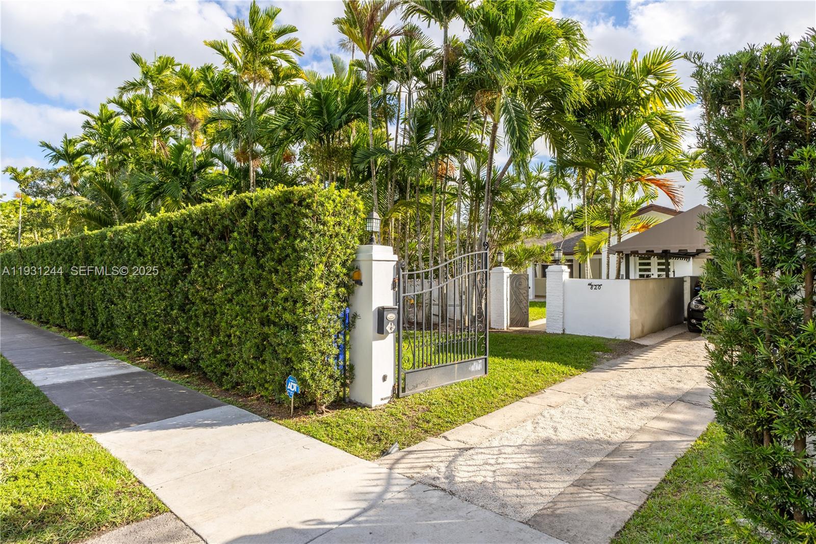 820 NE 83rd St Miami, FL 33138