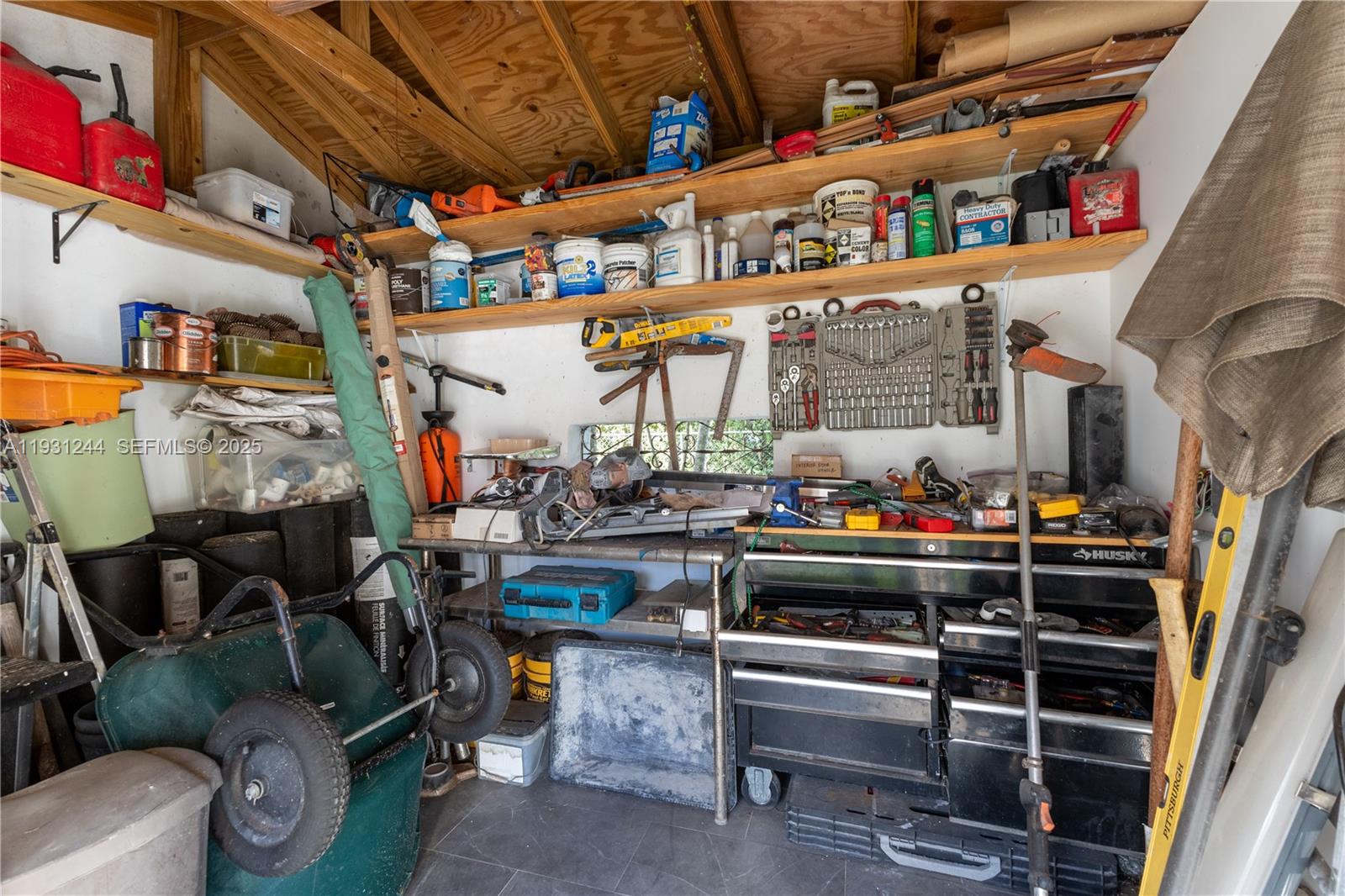 820 NE 83rd St Miami, FL 33138