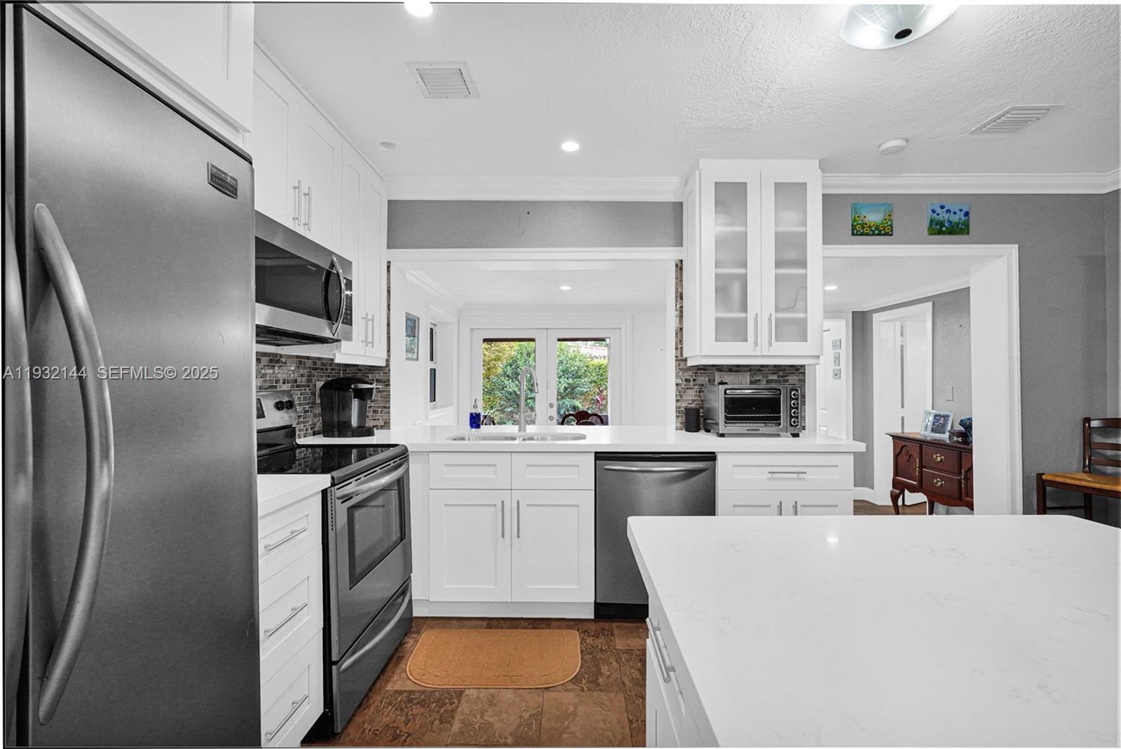 6266 SW 42nd St South Miami, FL 33155