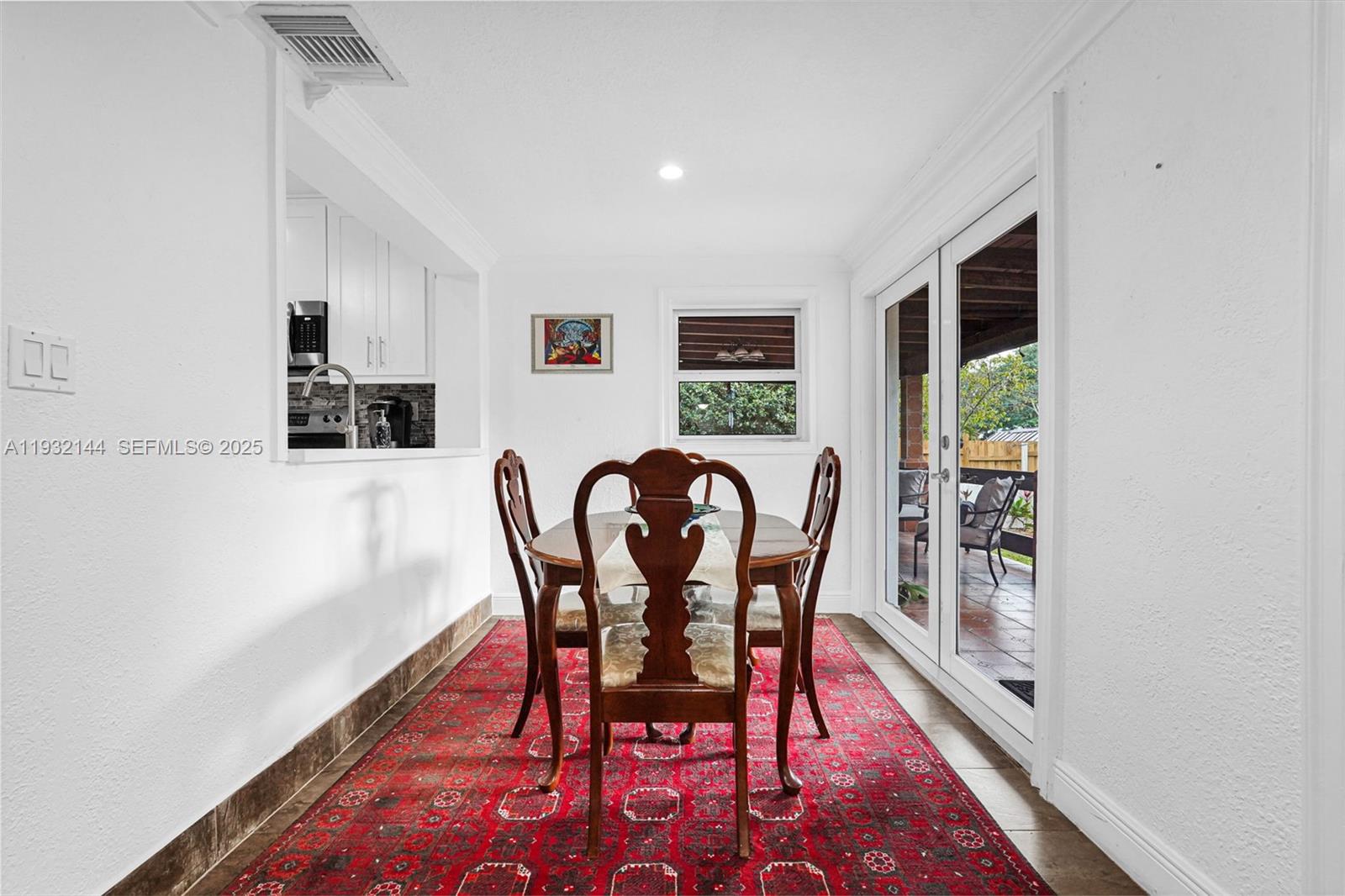 6266 SW 42nd St South Miami, FL 33155