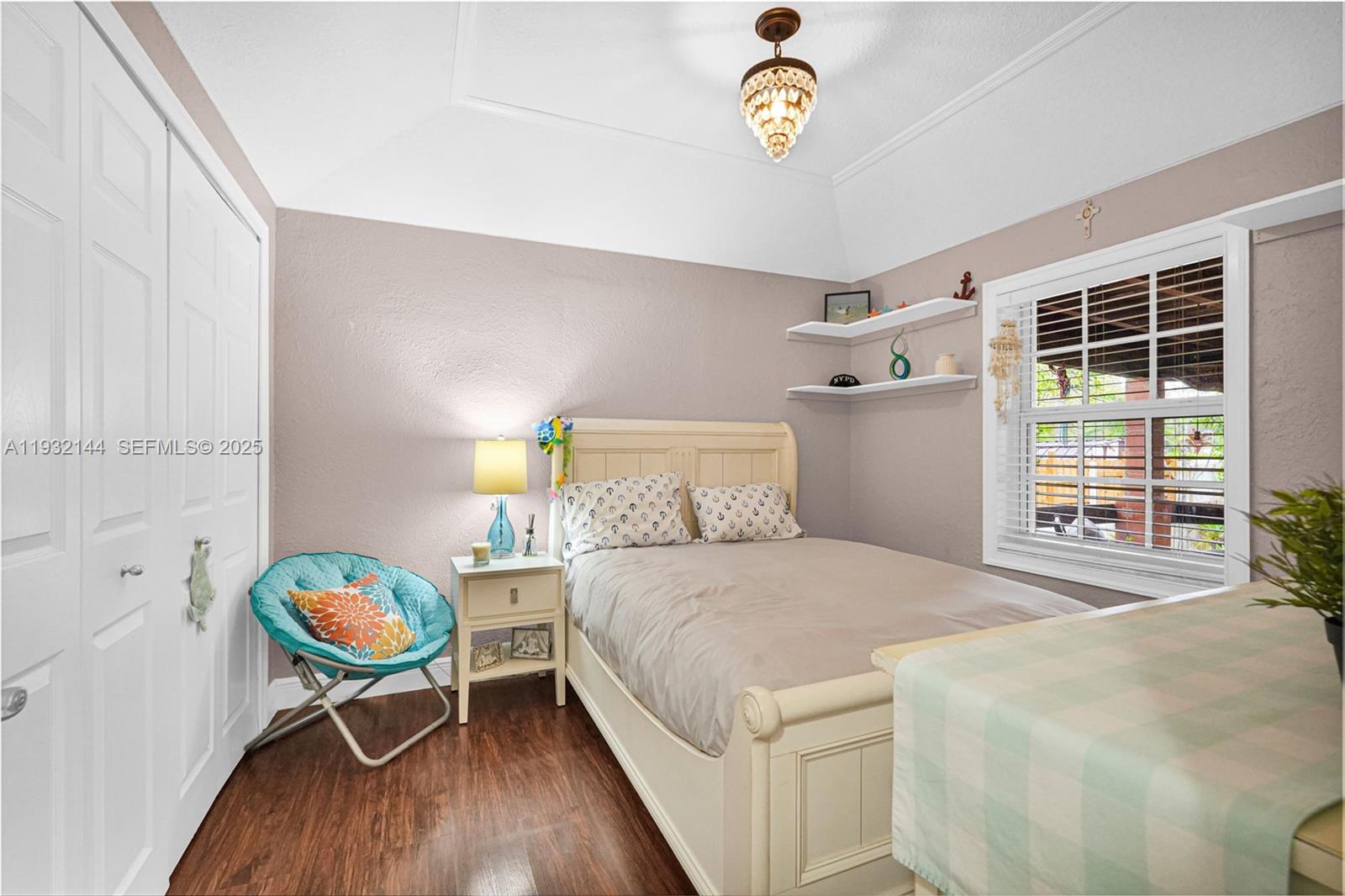 6266 SW 42nd St South Miami, FL 33155