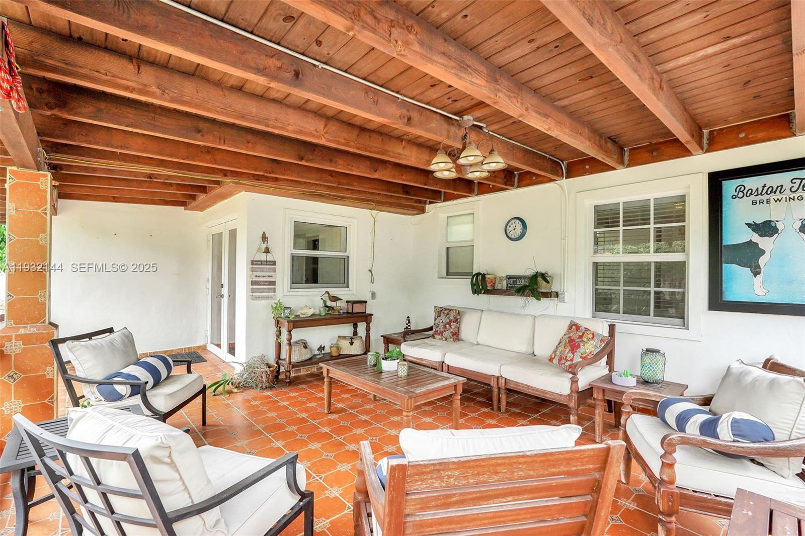 6266 SW 42nd St South Miami, FL 33155