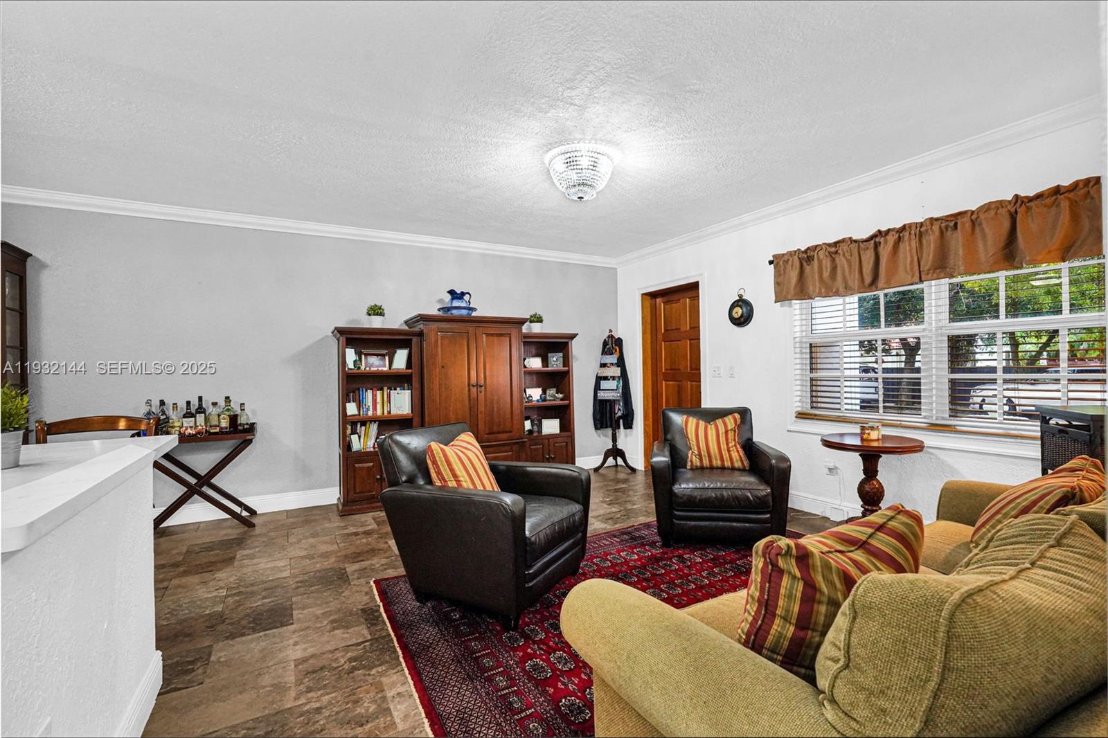 6266 SW 42nd St South Miami, FL 33155