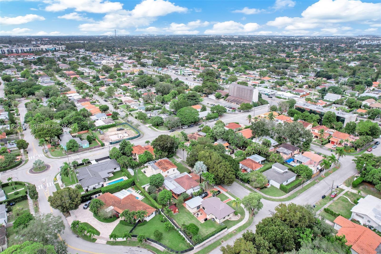 6266 SW 42nd St South Miami, FL 33155