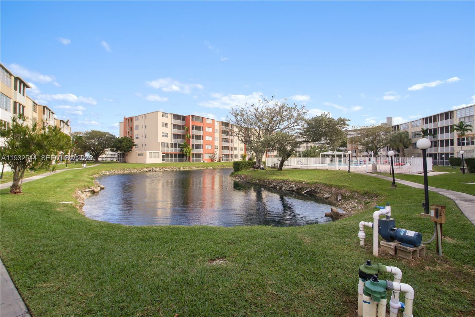 1690 NE 191st St #404-1