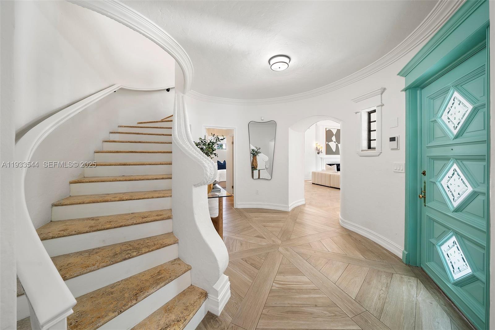 3500 Flamingo Dr Miami Beach, FL 33140