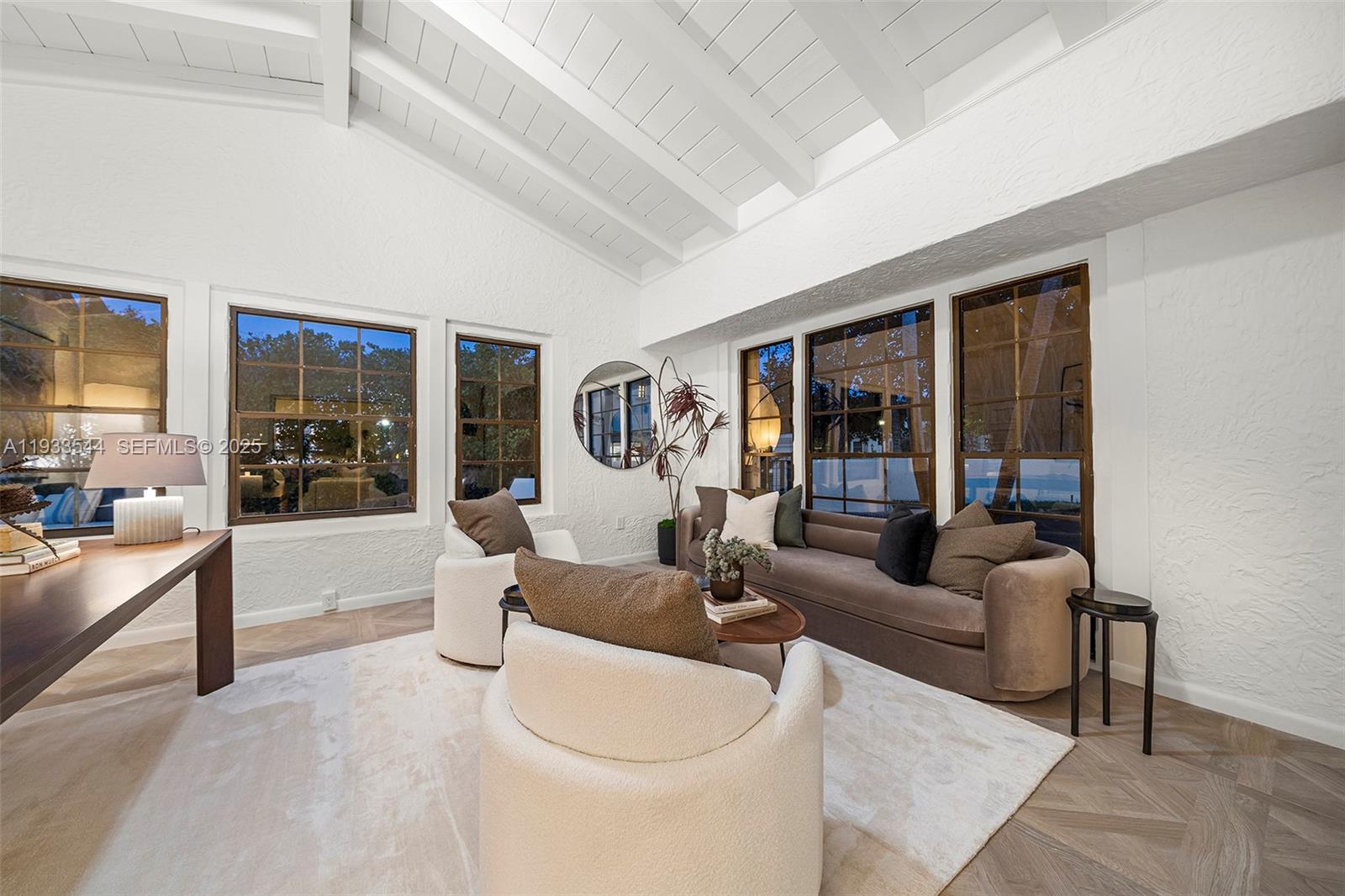 3500 Flamingo Dr Miami Beach, FL 33140